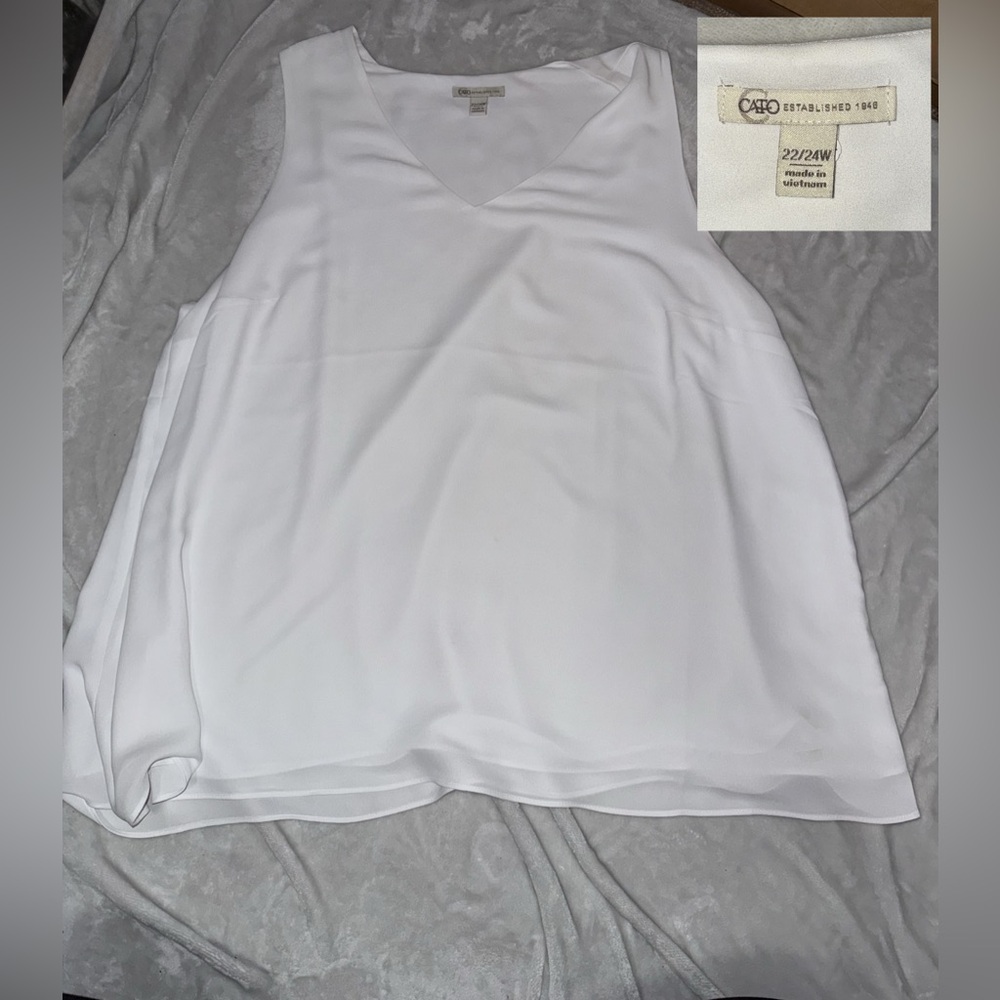 Cato Women's Elegant White Sleeveless Blouse